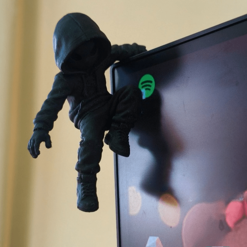 Retro Gaming Desk - Klimmende Alien Mini Beeldje 3D Print